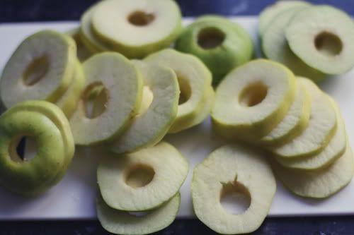 apple, recipes, preserving, dried apple rings, vegan, how to, fruit, healthy, natural