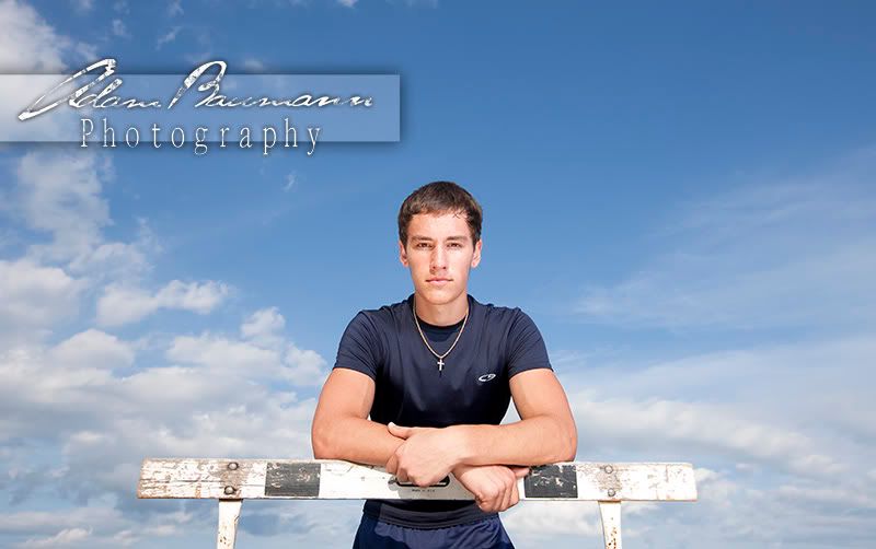 IMAGE: http://i265.photobucket.com/albums/ii214/abaum565/Seniors%202011/_MG_3026copy.jpg