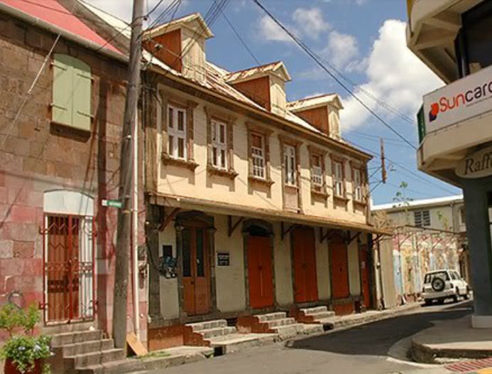 RoseauDominica3.jpg