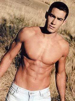 aaron diaz