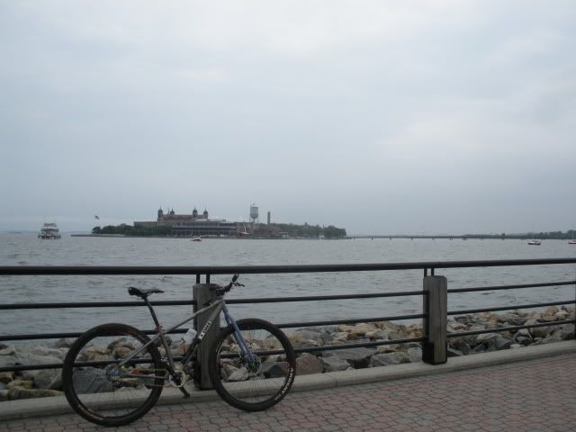 bikingpics2011436.jpg
