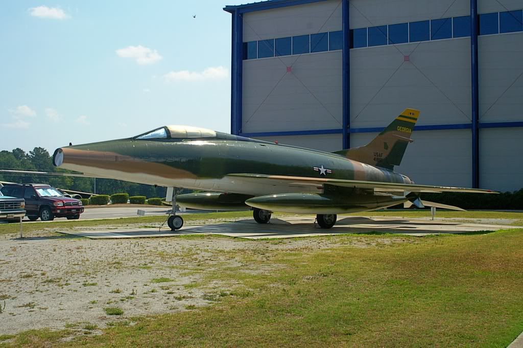 F-100D2.jpg