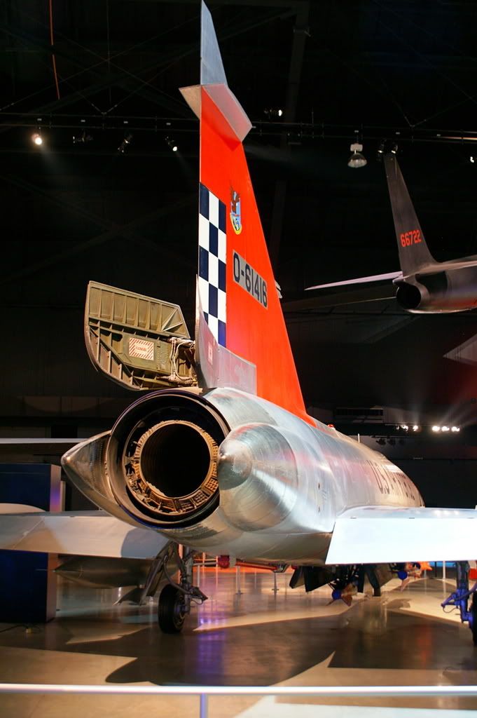 F-102Atail.jpg