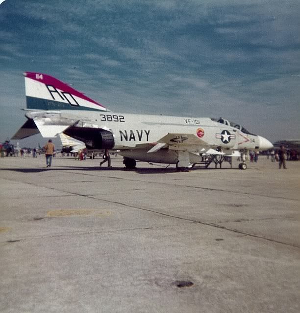 F-4J.jpg