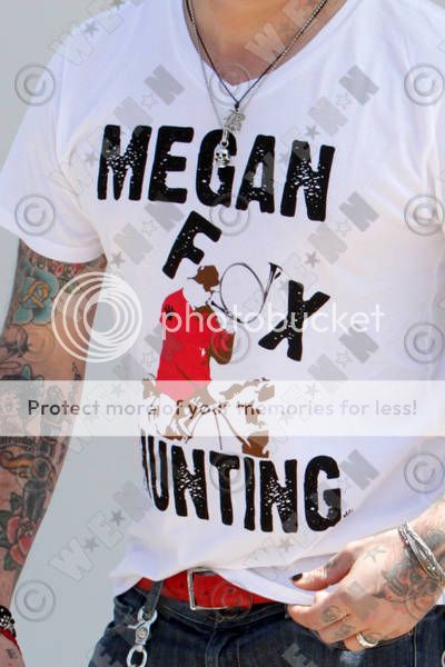 http://i265.photobucket.com/albums/ii217/N79-07/AJ/aj_mclean_006_wenn5451440_preview.jpg