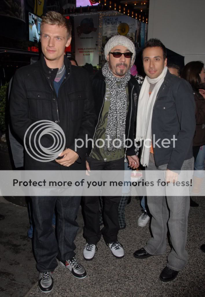 http://i265.photobucket.com/albums/ii217/N79-07/BSB/03.jpg