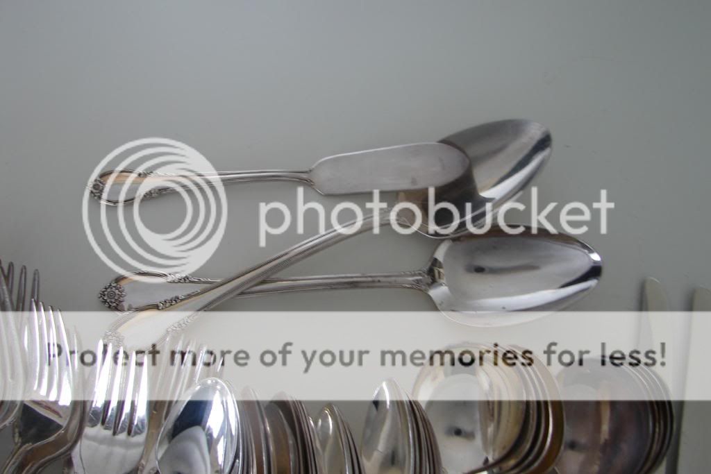 76 Pc Flatware Set REMEMBRANCE (1948) 4 Twelve  